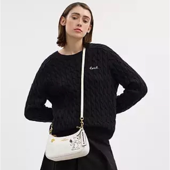 Coach X Peanuts Teri Shoulder Bag With Snoopy - Picture 1 of 7